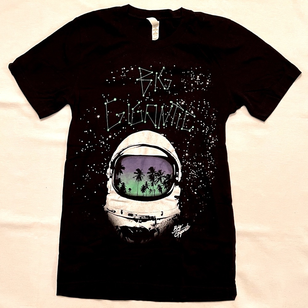 Big Gigantic Concert T-Shirt, size xs